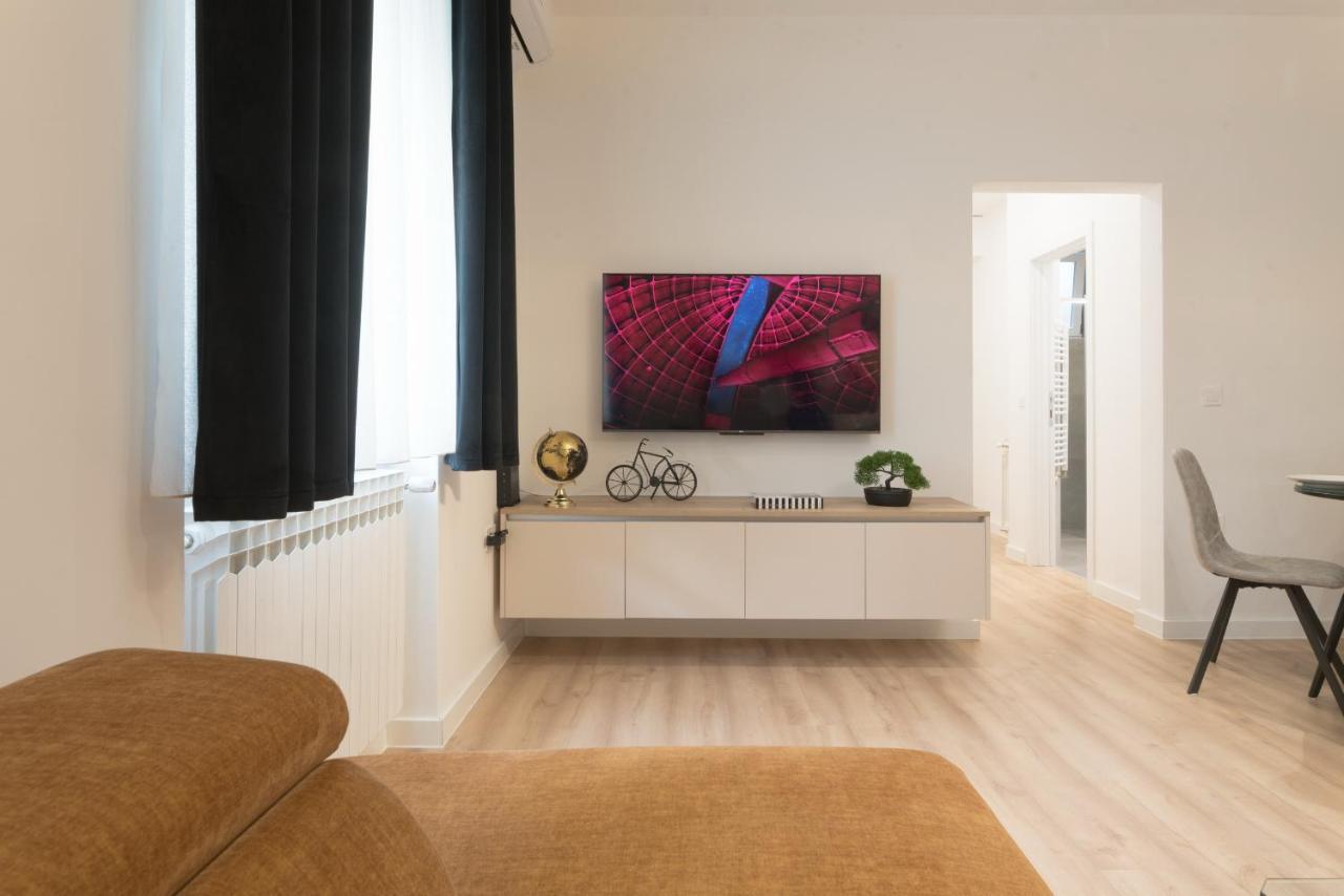 Apartment Palazzo, Zagreb Town Centre エクステリア 写真