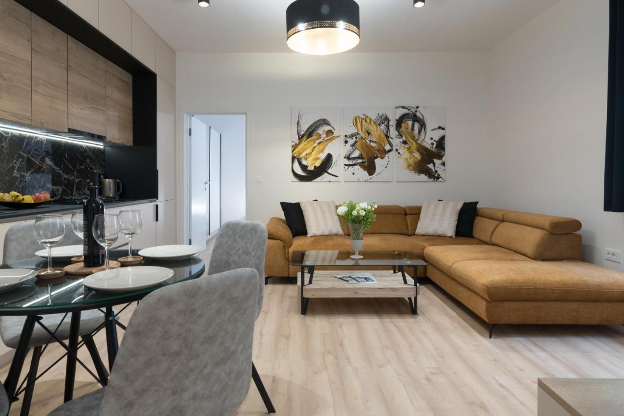 Apartment Palazzo, Zagreb Town Centre エクステリア 写真